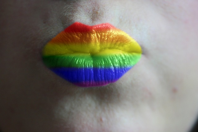 regenbogen-fargige Lippen